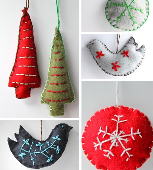 12 Christmas Ornaments You Can Make From Natural & Recycled Materials