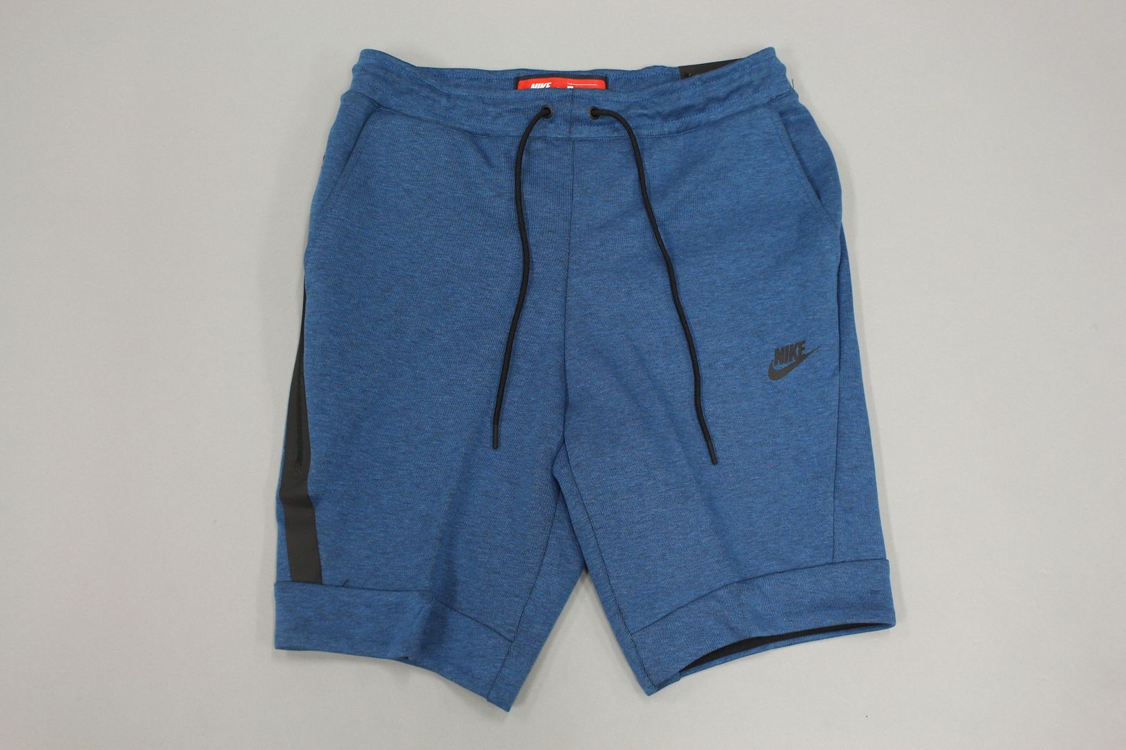 nike fleece shorts green